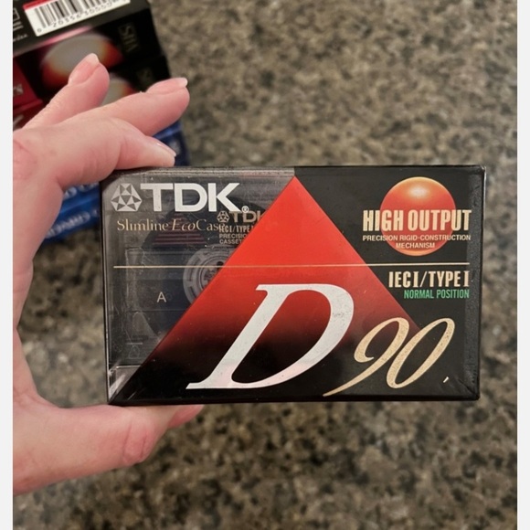 New Blank VHS Tapes 3 Maxwell, 2 TDK 6 hour, 3 TDK D 90 High Output Cassettes - Picture 2 of 6